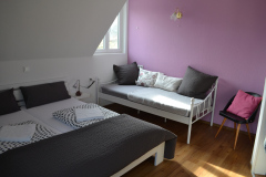 Schlafzimmer 1